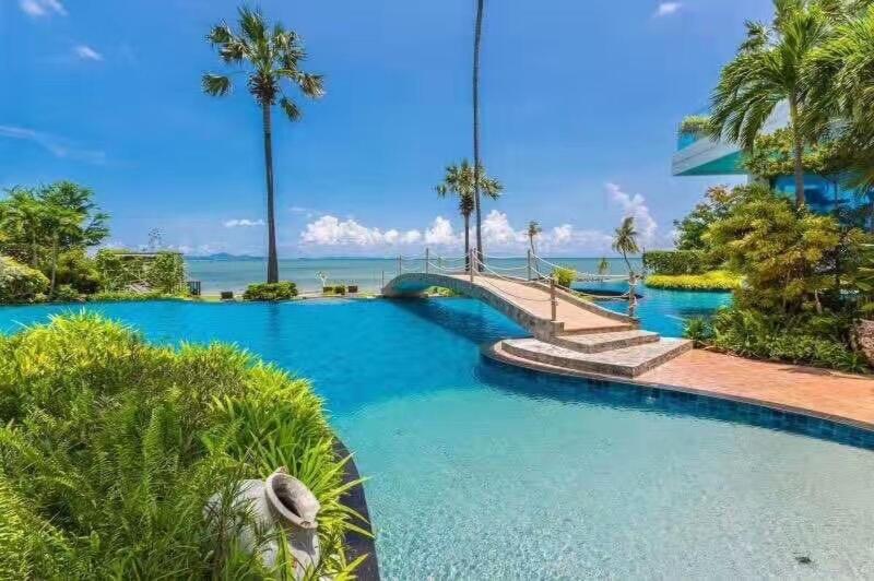 The Palm Wongamat Beach Pattaya Bagian luar foto