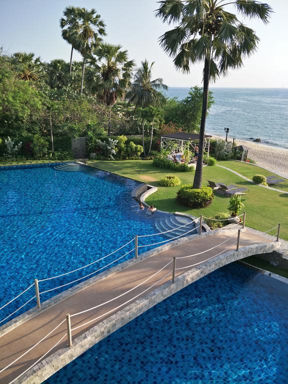 The Palm Wongamat Beach Pattaya Bagian luar foto
